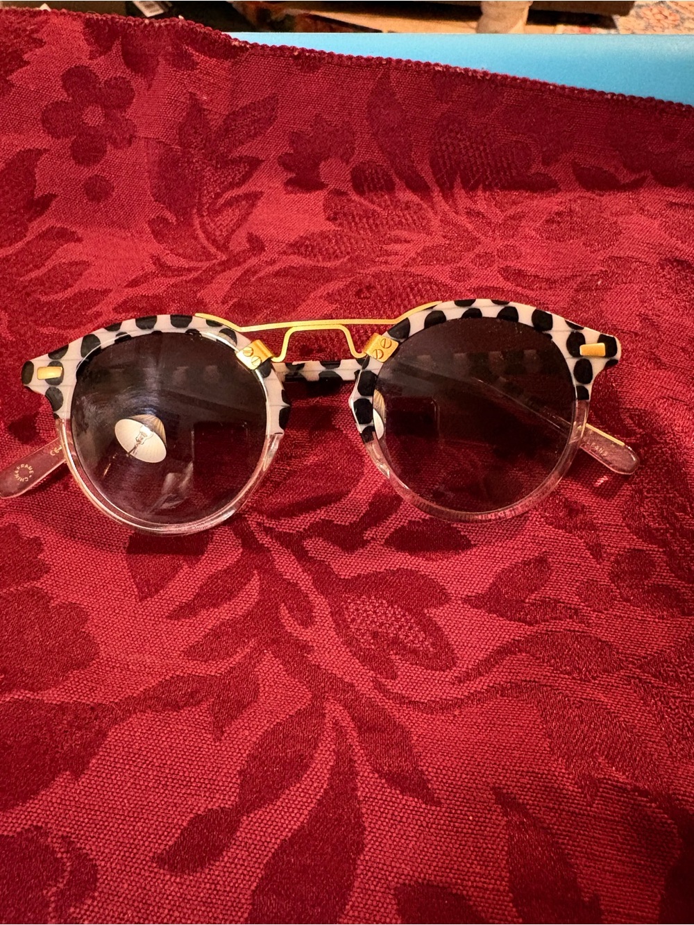 KREWE ST. LOUIS SUNGLASSES.